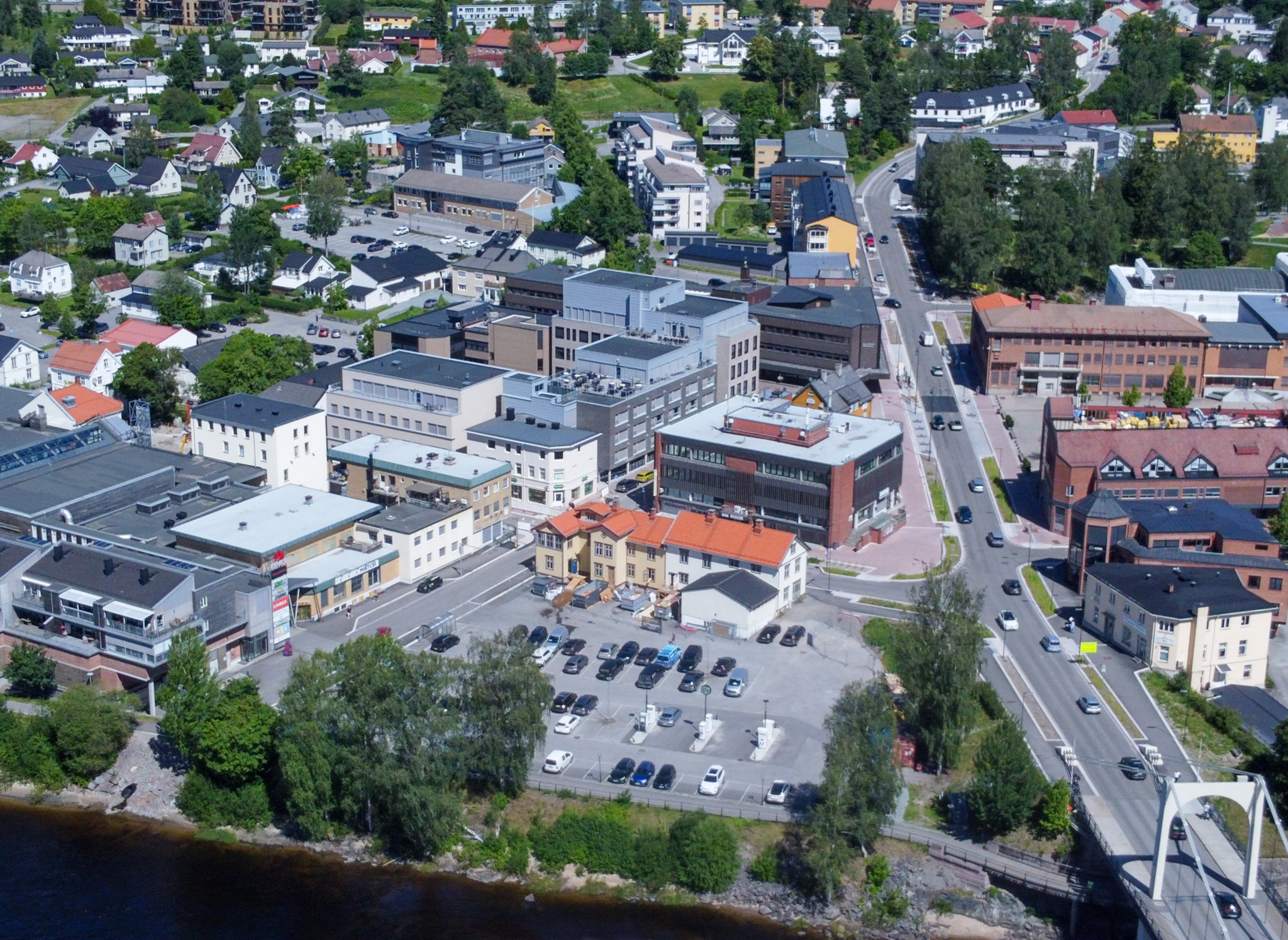 Dronebilde tatt over Kongsvinger i juni 2025.