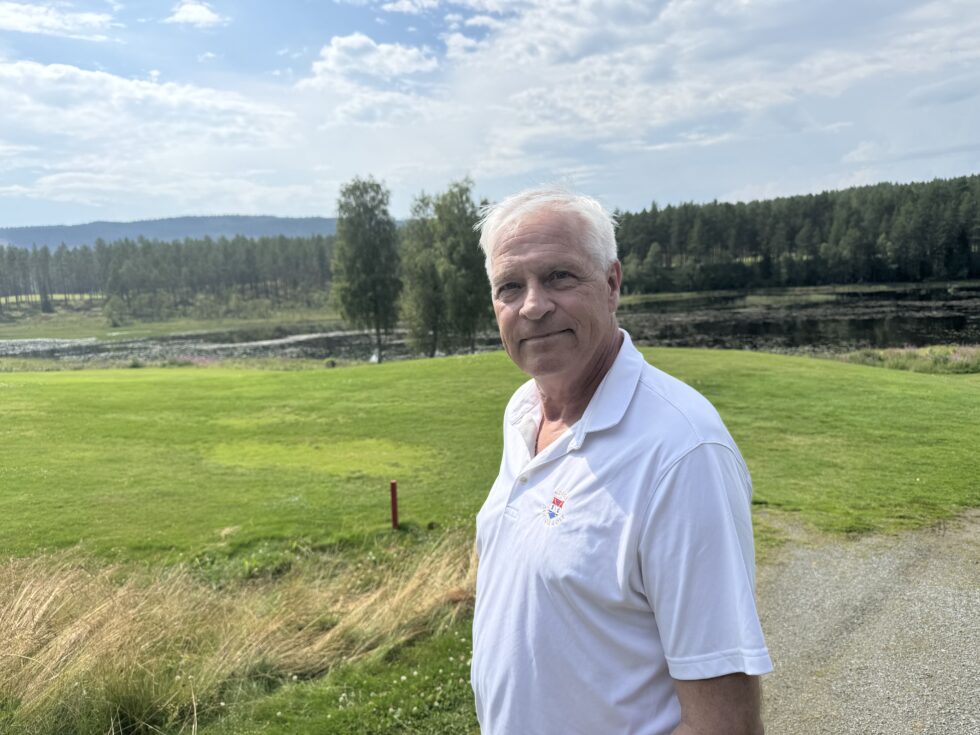- Formen er god, den, men jeg må fortsatt ta det med ro. Jeg kan ikke gjøre tunge løft og har fått beskjed om å gå mange korte turer i steden for en lang, forteller hjerteopererte Olav Nysæter.
