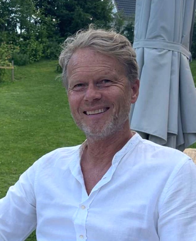 Dag Arnesen innrømmer at han kommer til å ta turen til Nammo stadion med blandede følelser.
