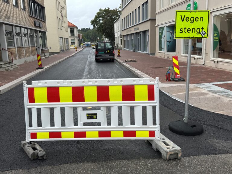 Denne delen av Brugata blir åpnet opp for biltrafikk i løpet av andre halvdel av august.