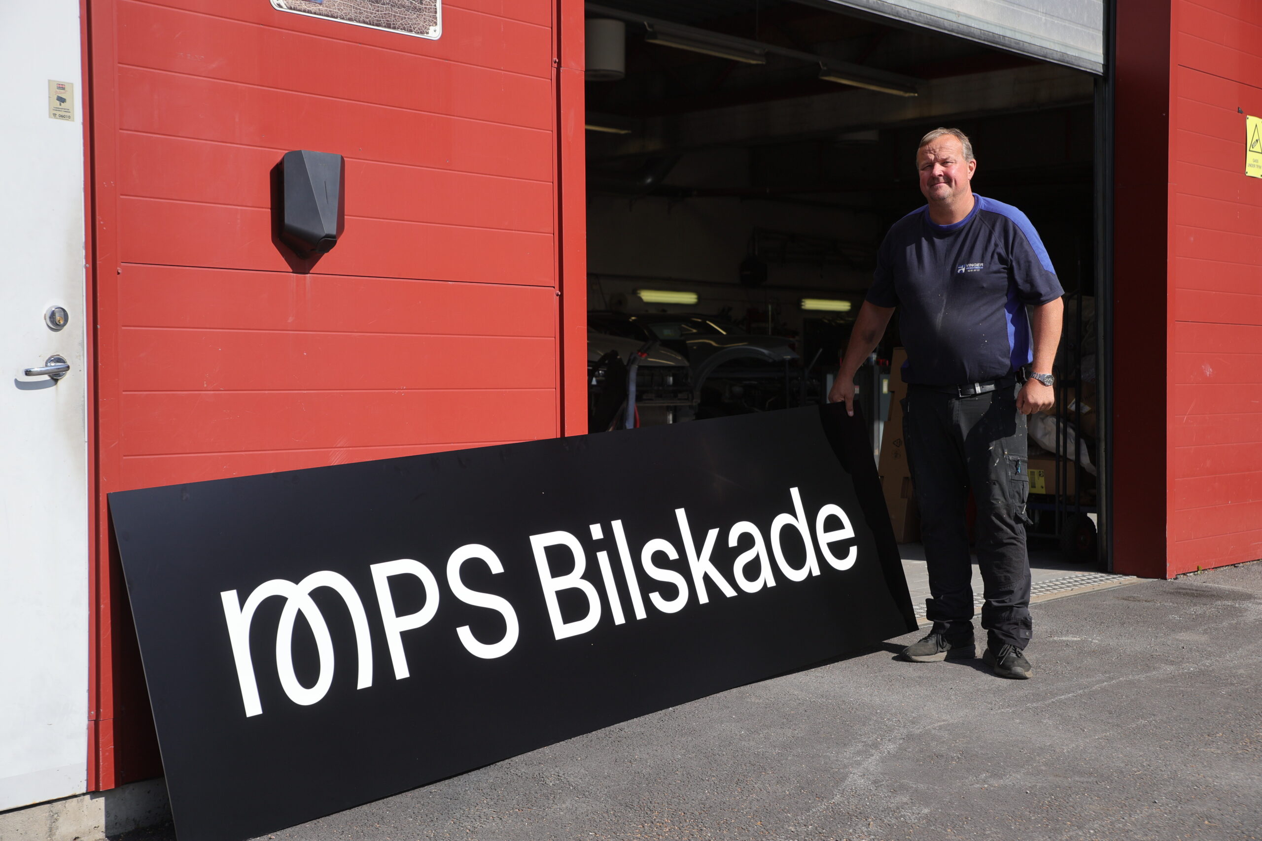 &ndash; Vi har en stor solid eier i ryggen. Det er en fordel &aring; v&aelig;re i en kjede. Man f&aring;r trygghet og man kan dele kunnskap imellom bedriftene. I tillegg f&aring;r vi hjelp med &aring; skaffe avtaler og regnskap, for &aring; nevne noe, sier Robert Nyg&aring;rd.
