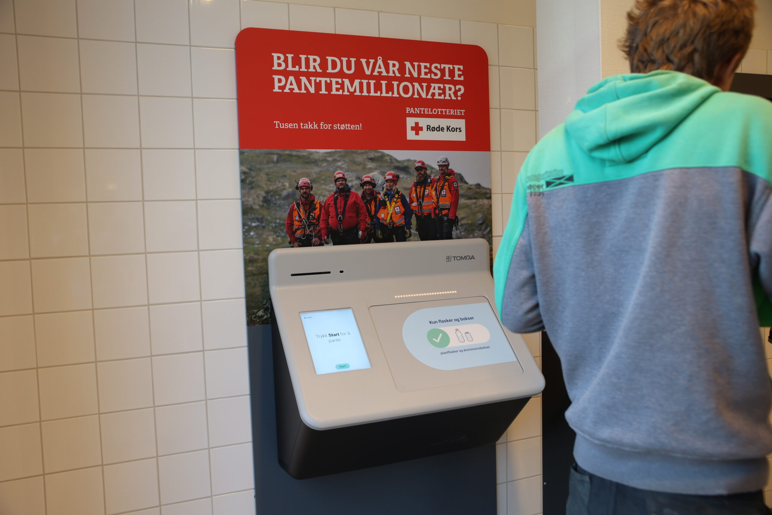 Denne pantemaskinen har flere ventet p&aring;, forteller Vidar Iversen.