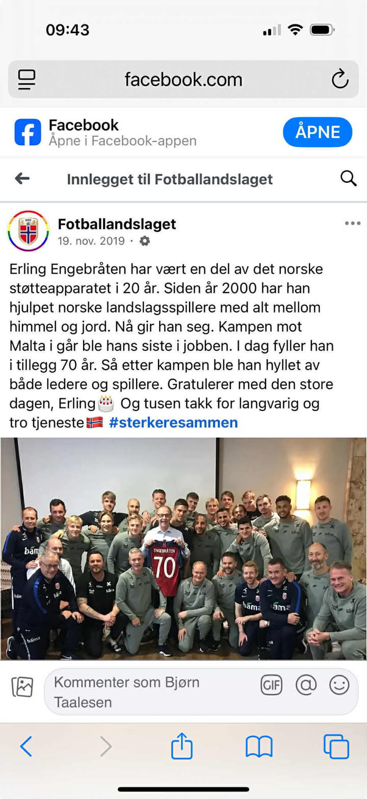 A-landslaget hyllet Erling Engebr&aring;ten da han sluttet i NFF som 70-&aring;ring. Her markeres det etter en landskamp mot Malta i 2019.