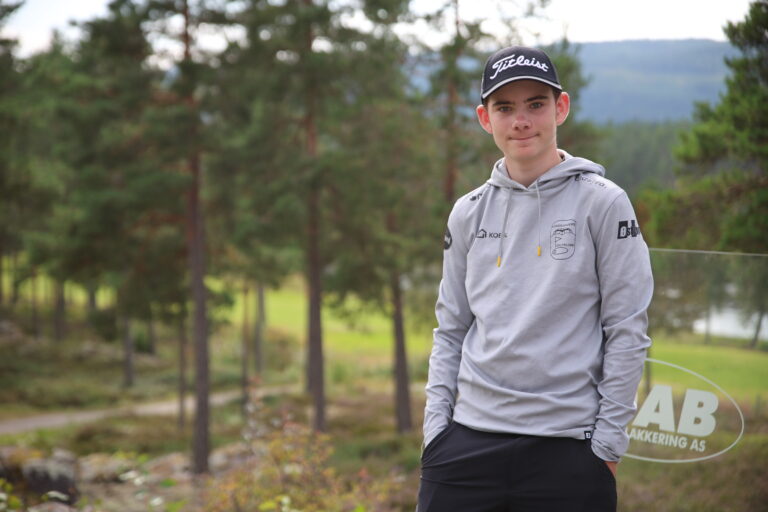 Hans Oskar Kvarv Andreassen kjenner banen på Liermoen godt, og det viste han mot landets beste spillere.