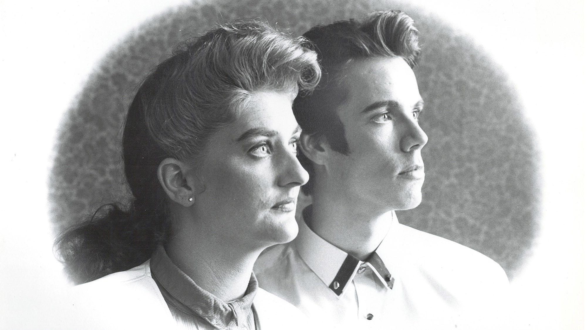 Per Andreas T&oslash;nder som Frank Butler og Kristin Eriksen som Annie Oakley i &laquo;Annie Get Your Gun&raquo; fra 1991.