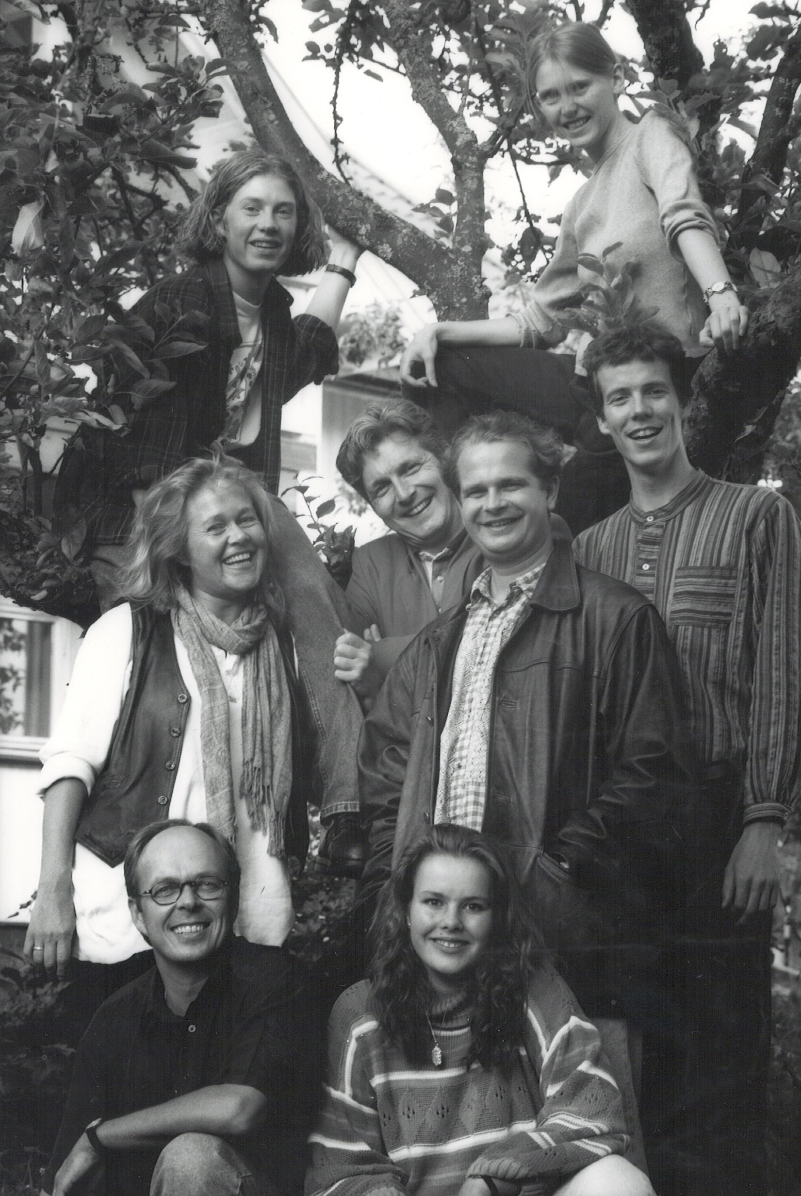 Skuespillerne fra &laquo;The Fantasticks&raquo;: Jarle Nereng, Ane K. Myhrvold, Per Andreas T&oslash;nder, Gry Sandland, Gunnar Lukerstuen, Freddy Kjensmo, Stein Anker S&oslash;tvedt og Birgit Brinck.