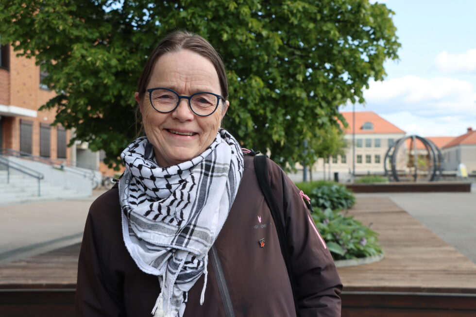 Mimmi Sørli-Bolneset bekrefter at hun torsdag anmeldte sin tidligere SV-kollega Mads Nuortta Skjørberg til politiet og har samtidig bedt om at han ilegges kontaktforbud mot henne.