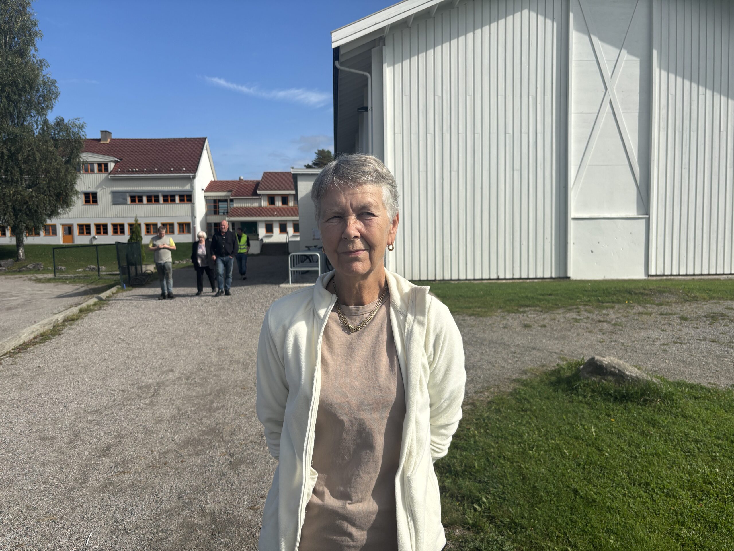 Emmy &Oslash;deg&aring;rd fra Austmarka hadde vurdert &aring; stemme blankt, men ombestemte seg f&oslash;r hun gikk inn for &aring; avlegge stemme.