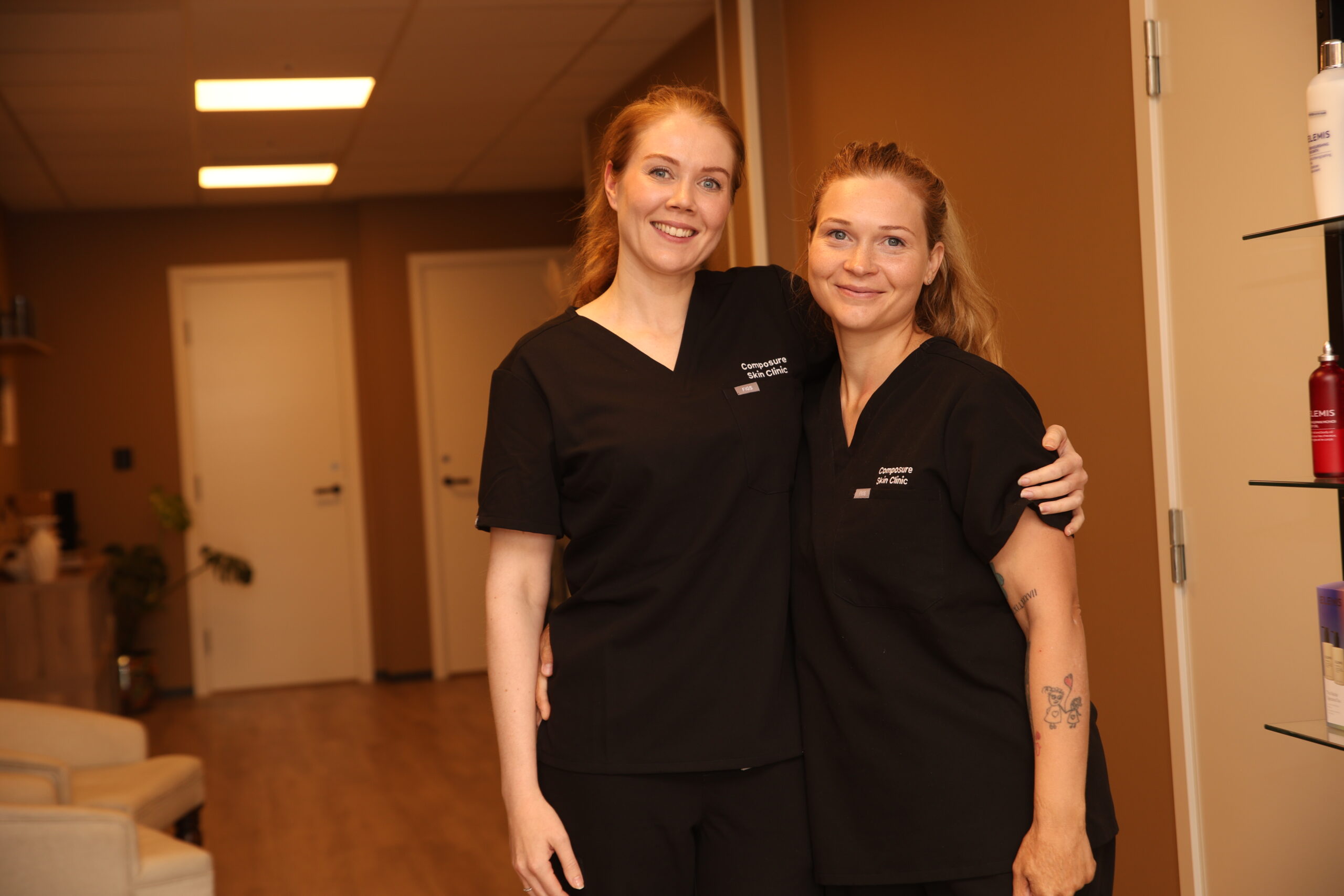 Marlene Johnsrud og Ida Haugen er godt fornøyd med å være på plass i de nye lokalene til Skin Composure Clinic.