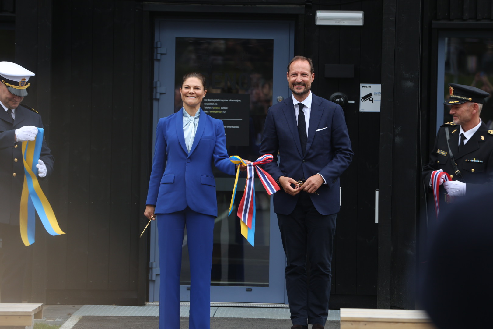 Kronprinsesse Victoria og kronprins Haakon stod for den offisielle &aring;pningen.