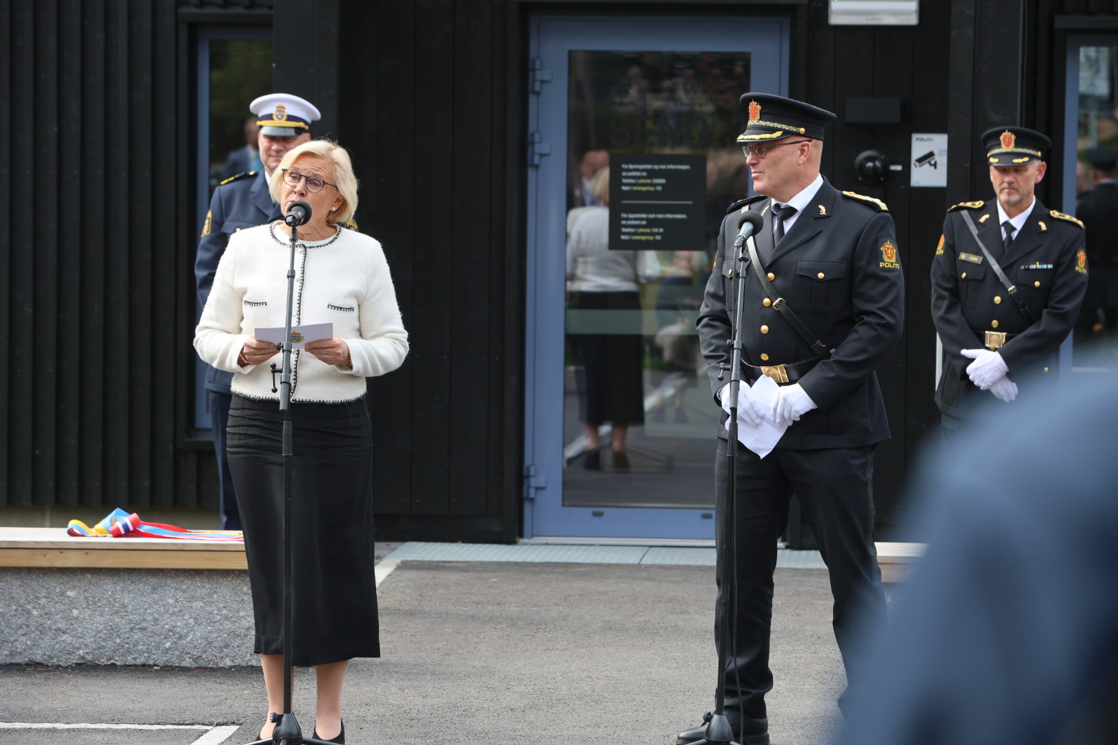 Petra Lundh, politidirekt&oslash;r i Sverige og Lars Erik Alfheim, assisterende poltidirekt&oslash;r i Norge.