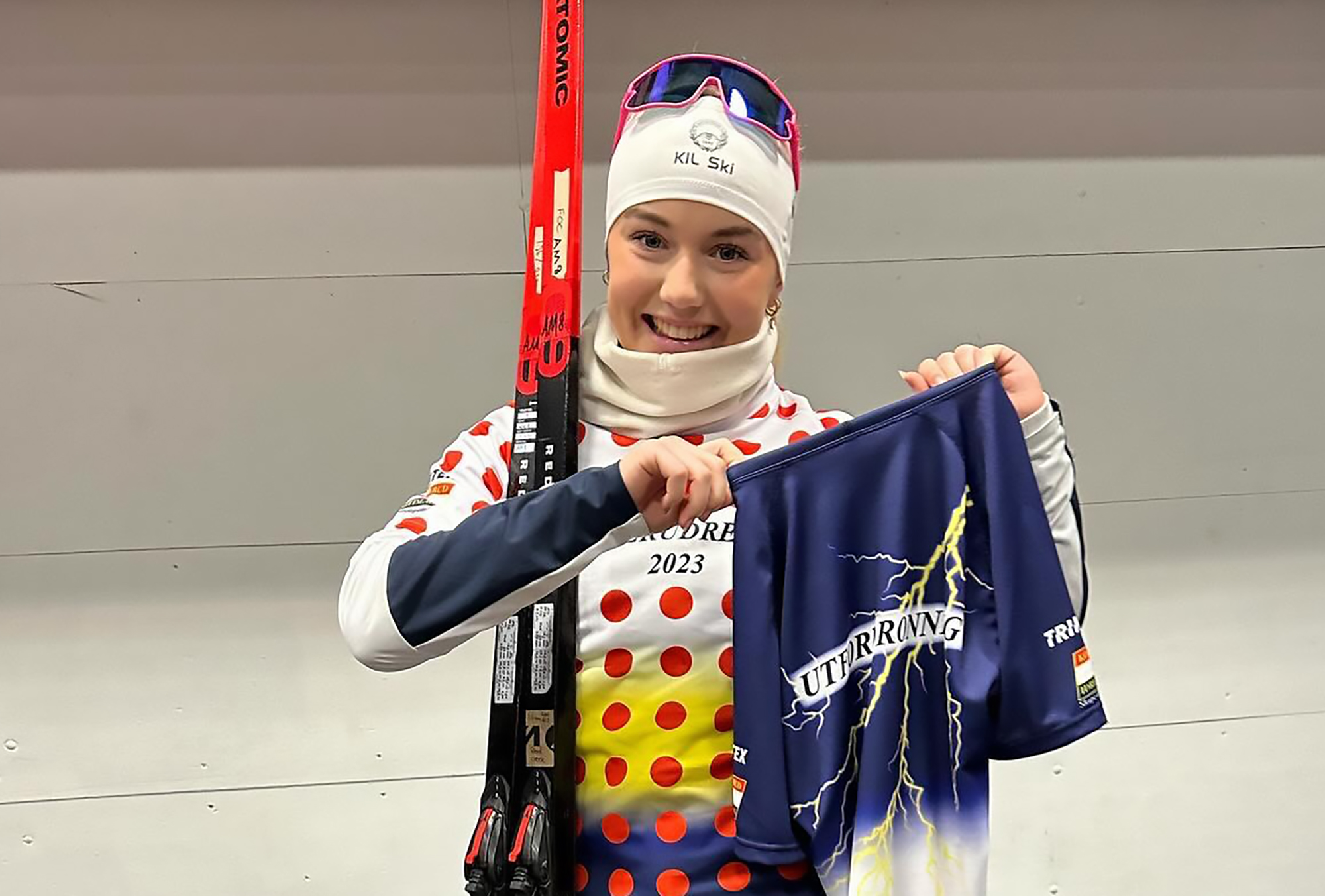Emilie Ruud Lia ble fredag sammenlagt vinner av sprintverdenscupen på rulleski etter 2.plass i fredagens renn i Val di Fiemme.