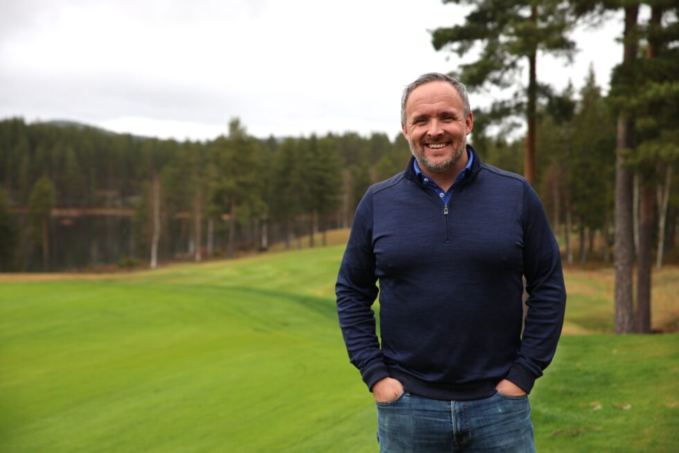 Leder av Kongsvingers golfklubb, Daniel Larsson, har all grunn til å være fornøyd med årets sesong på Liermoen.