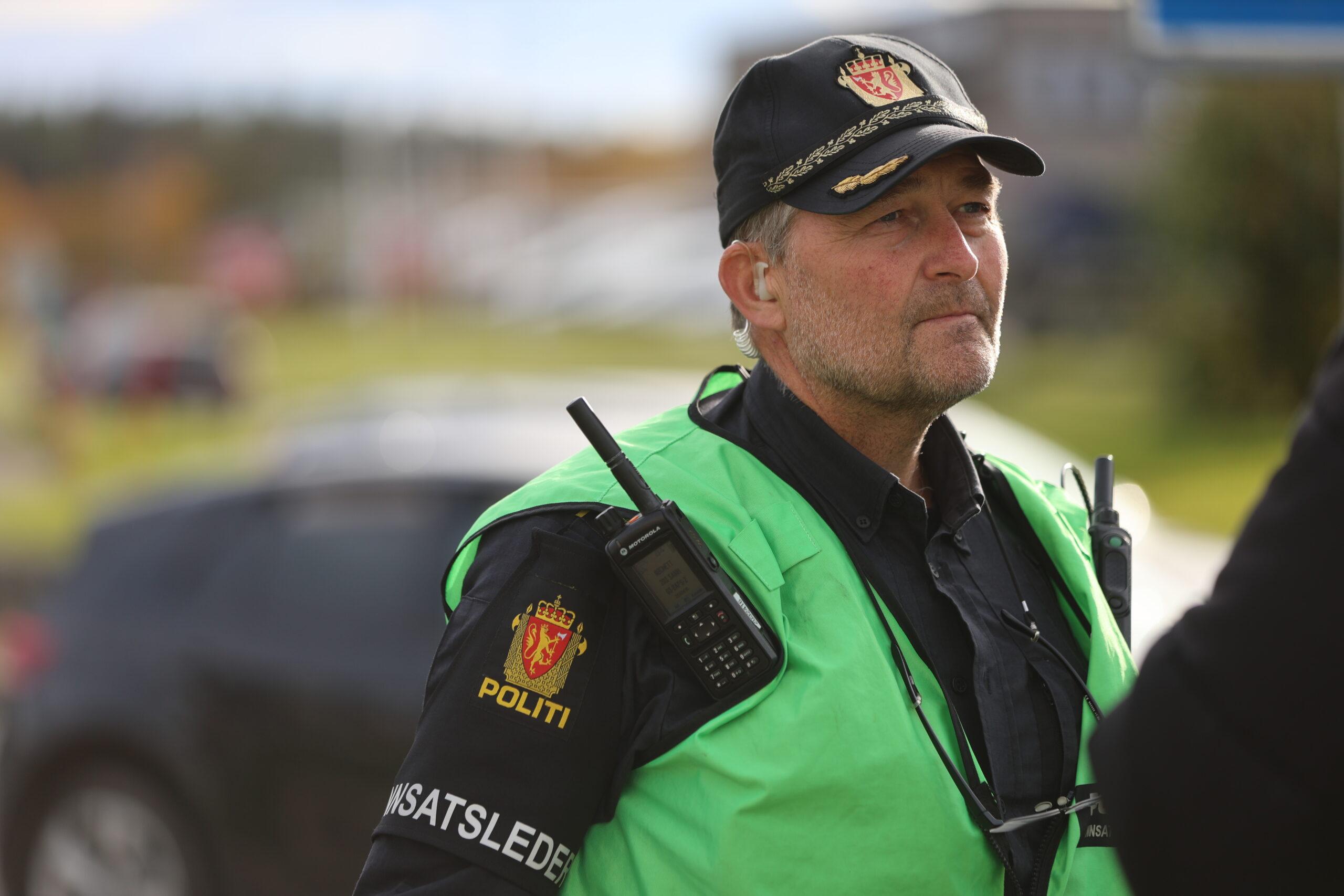 Innsatsleder i politiet i Innlandet, Rune Sæther forteller at det har gått bra med alle involverte, men at to personer er sendt til legevakten for sjekk.