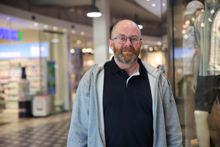 Lasse Ellingsen, senterleder på Kongssenteret har god tro på omsetningsvekst i årets julehandel..|