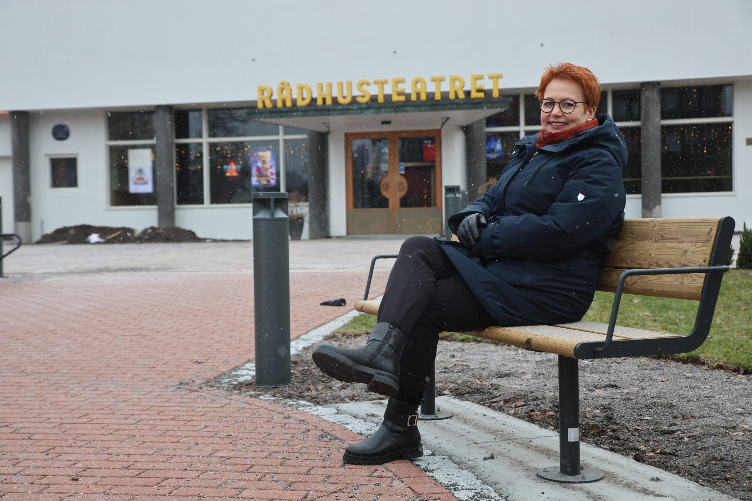 Teaterparken og fasaden på Rådhus-teatret har også fått seg et løft.