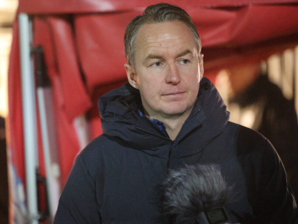 Espen Nystuen får en travel og utfordrende vinter med å sette sammen en konkurransedyktig spillerstall.