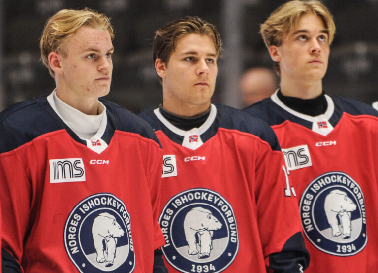 Didrik Baanerud (i midten) var med på å spille norge opp til A-VM.