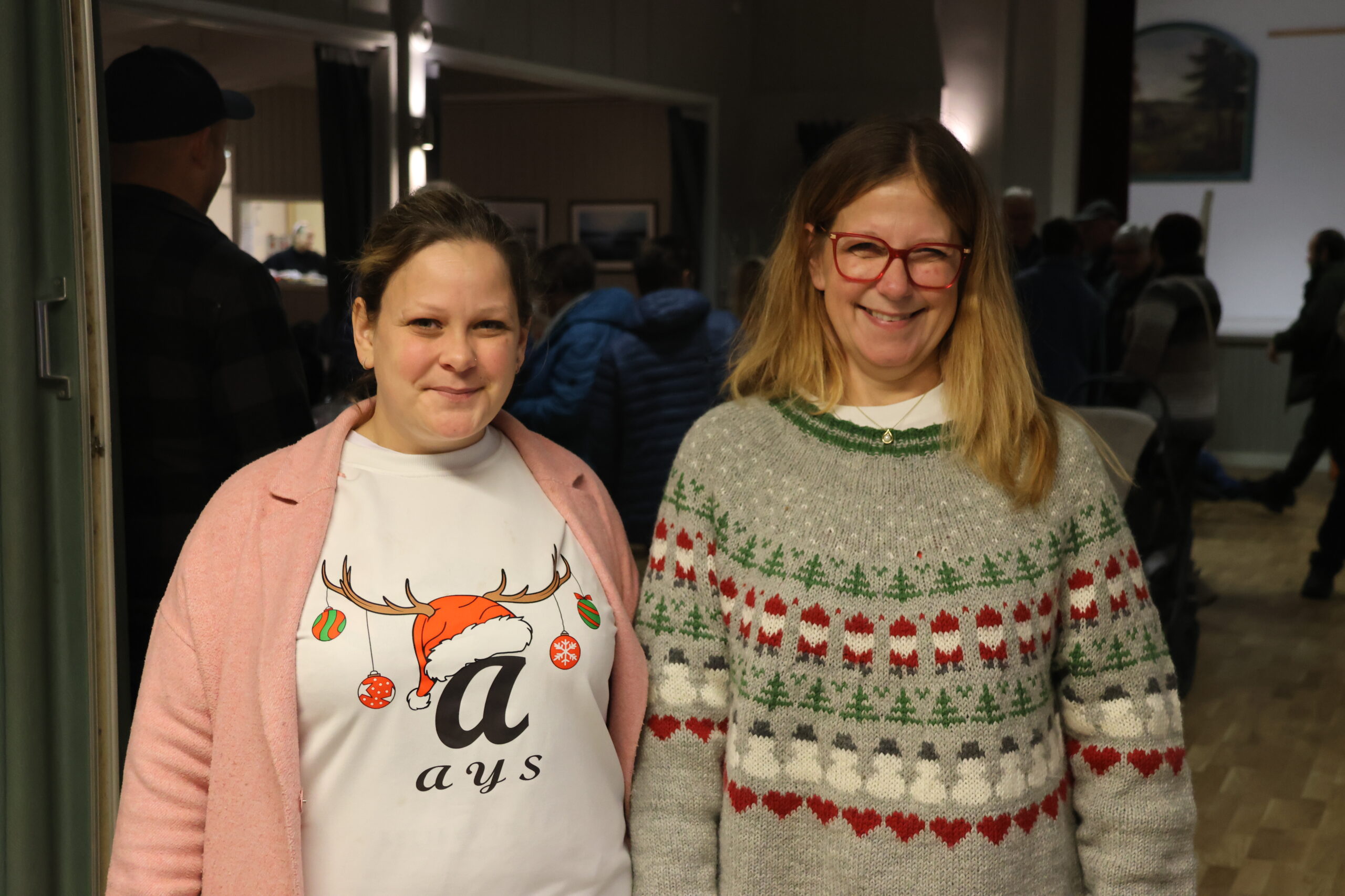 I løpet av få måneder har det relativt nystartede barnekoret Austmarka Young Singers vokst fra fire deltakere til 16. Det er Ida Helene Baksjødammen og Else-Mari Gusterudmoen godt fornøyde med. Men det er alltid plass til flere barn i koret, sier de.