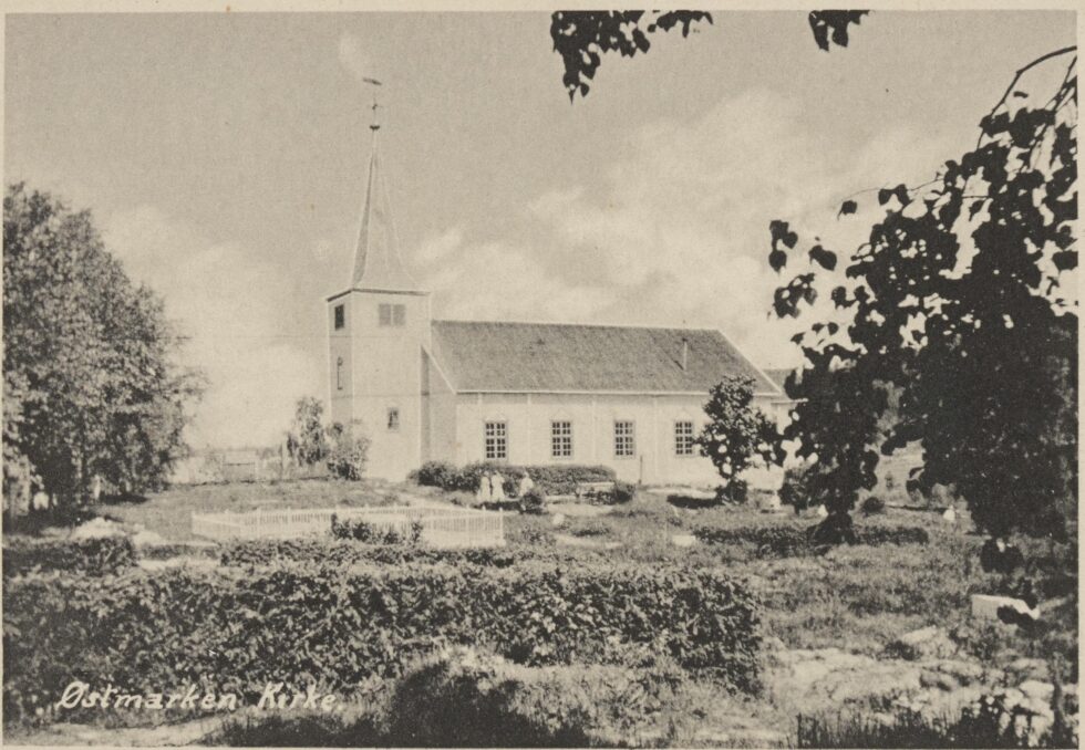 Kjenner du deg igjen? Årstallet er ukjent, men stedet er Austmarka kirke.