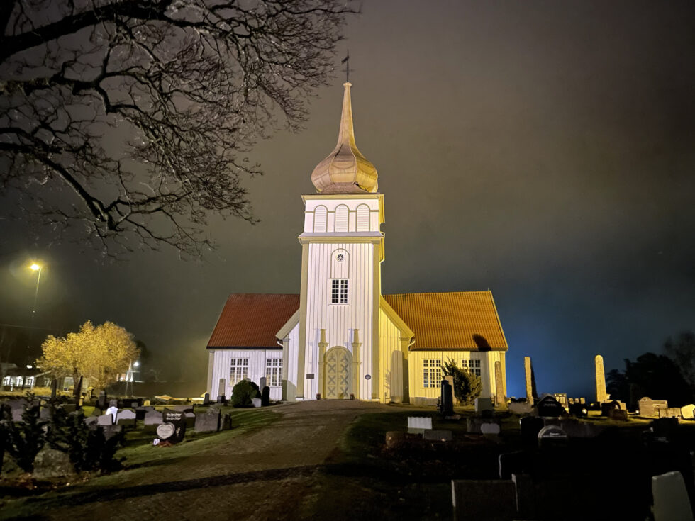 Vinger kirke er med i søknadsbunken til Kirkebevaringsfondet.