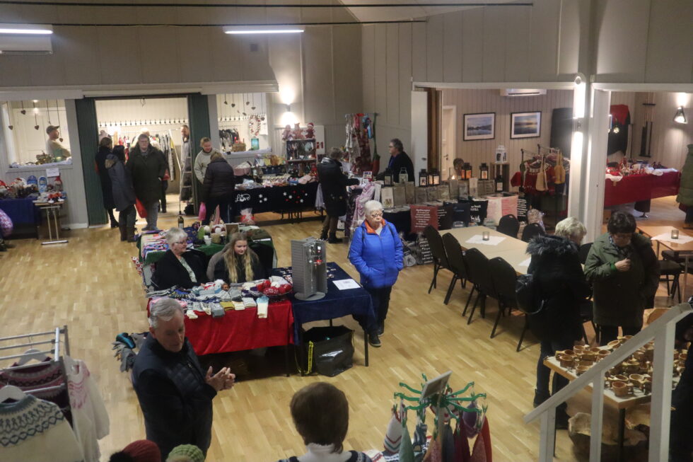 For femte gangen arrangeres det julemarked på Austmarka samfunnshus. Arrangørene forteller at det er stor bredde i vareutvalget og at det vil være underholdning og besøk av Austmarka-nissen når årets julemarked går av stabelen lørdag 6. desember.