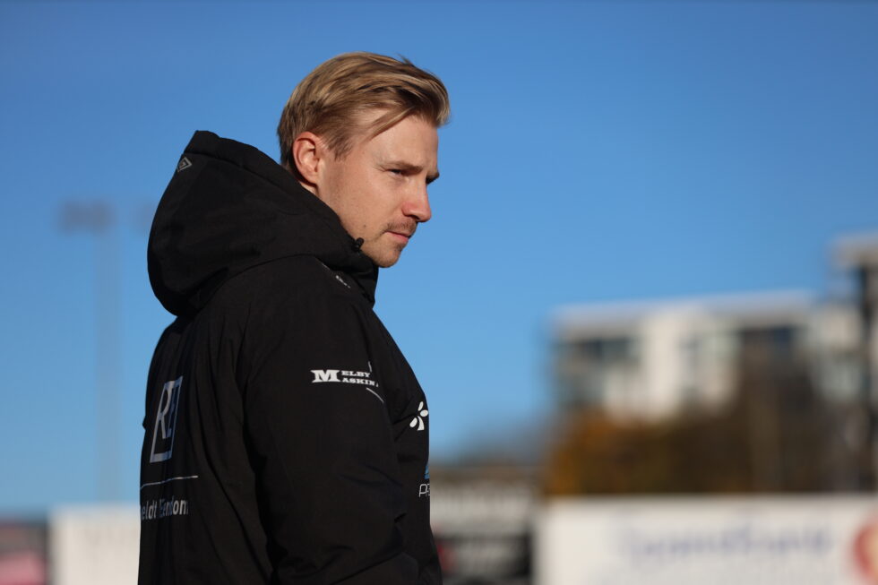 Petter Sjåholm Melø har skrevet under en ny avtale med KIL Toppfotball.