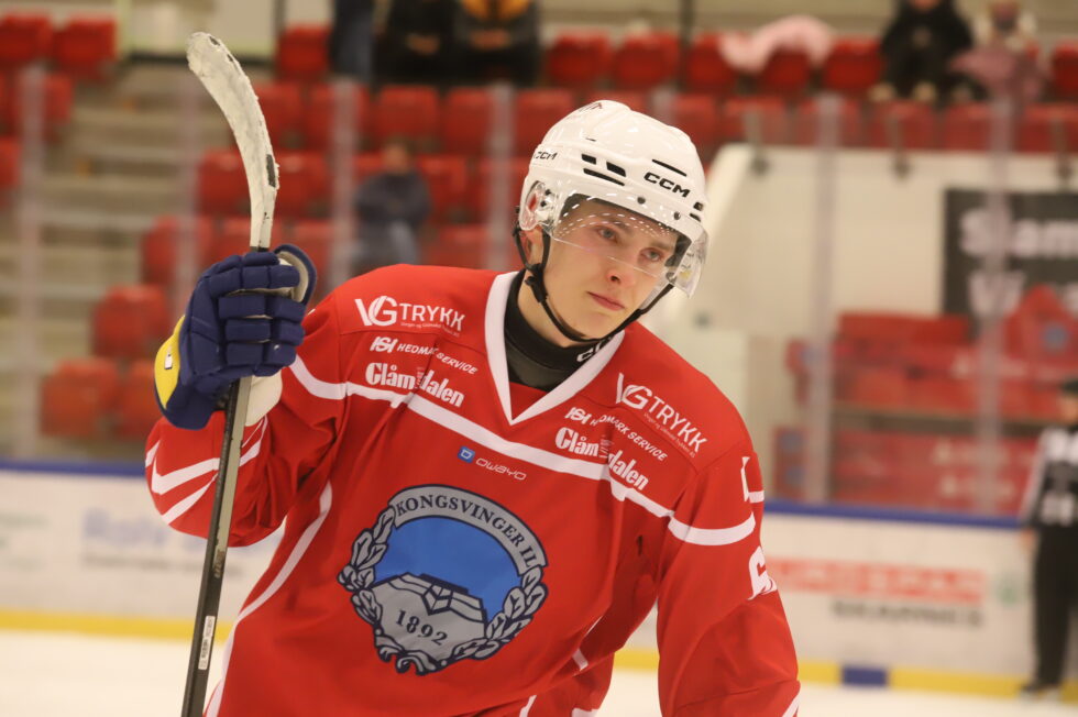 Kristoffer Sandnes, på lån fra Storhamar, fikk bestemannsprisen etter to scoringer.