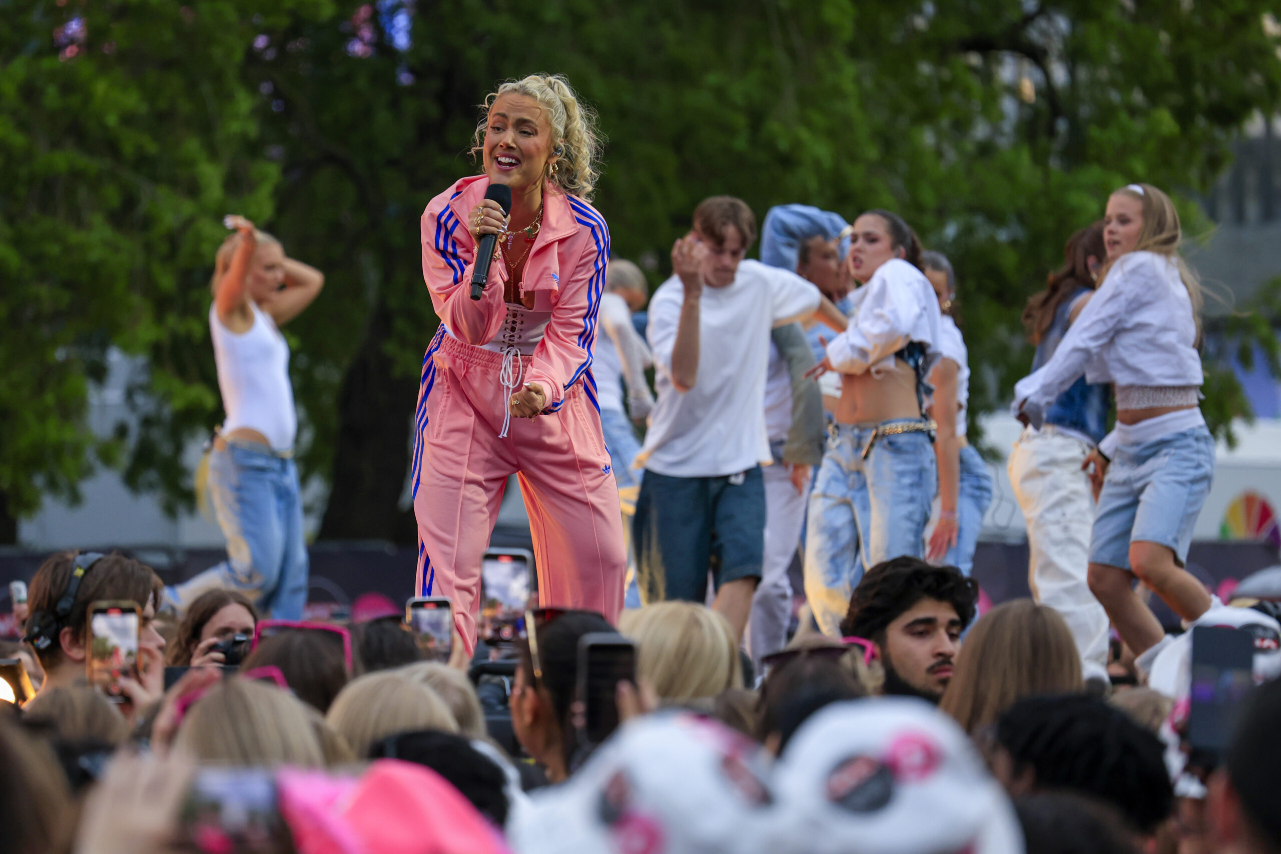 Julie Bergan er en av artistene som tar turen til Kongsvinger og Festival Bohem 21. februar.