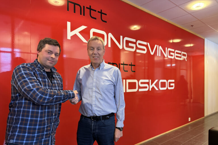 MittKongsvinger.no og MittEidskog.no blir nå en del av Lokalavisene i Innlandet AS, og Bjørn-Martin Brandett (til venstre) konstitueres som daglig leder og ansvarlig redaktør. Erik Veiby, styreleder i Nye Medier Invest AS, som driver nettavisene, har stor tro på fremtiden.