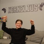 Kornelius Smeby-Ryen lever med ryggmargsbrokk og hydrocephalus, men i «Team Pølsa» er det ikke diagnosene som står i sentrum - det er innsatsen, motet og lagånden.