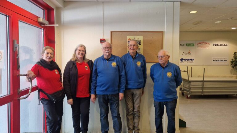 Aud Olstad, Monica Flåseth, Stig Fonås, Arne Menaug og Sverre Moen er fornøyde med oppmøte og innsats.