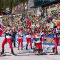 Med 7500 elever fra Osloskolene tilstede går ungdommen i "Team Pølsa" sesong 2 (2026) finalen i skiskyting i Holmenkollen. I sesong 2 består teamet av Synne Lykkeslet, Kornelius Smeby-Ryen, Eleah Tysdal, Benjamin Midtbø Høydal, Alva Bjerrehorn og Erik Damsgård Tomter.