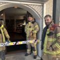 Per Tommy Pedersen, Johan Svendsen og utrykningsleder Bjørn Erland Harbosen i Glåmdal Brannvesen IKS. forteller at det lille branntilløpet allerede var slukket av de ansatte på vinmonopolet da de kom frem. Nå skal lokalene luftes for røyk før det kan åpnes igjen allerede senere i dag.