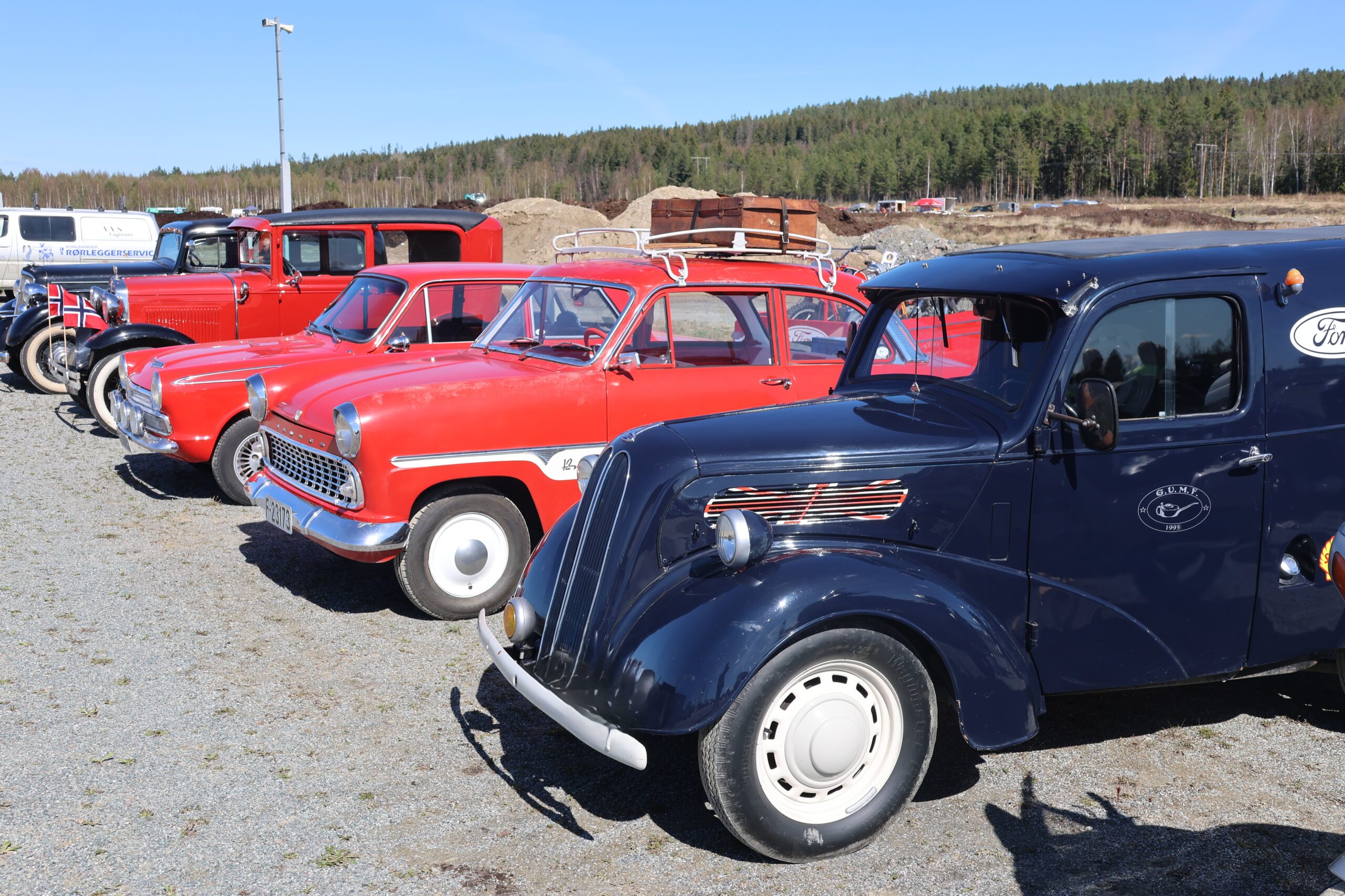 Mange tar også frem finbilen når dem skal besøke Glåmdalsmarkedet.