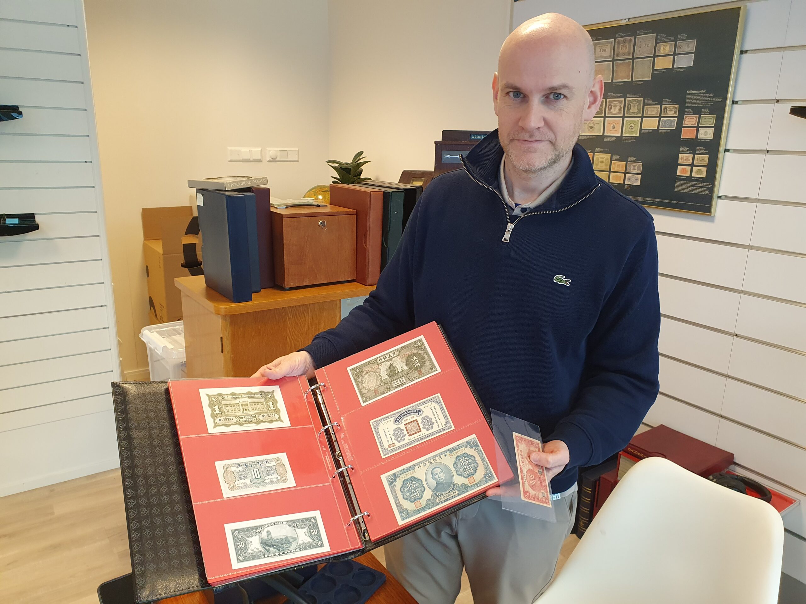 Med over 30 års erfaring som samler, har Kjartan Steffensen rukket å opparbeide seg en solid samling av mynter og sedler fra alle verdens hjørner.