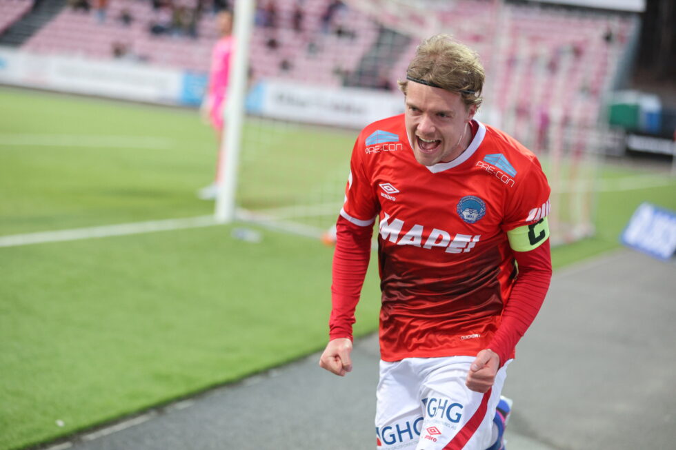Andreas Dybevik kronet en meget god kamp mot gamleklubben med sin 3-0 scoring.