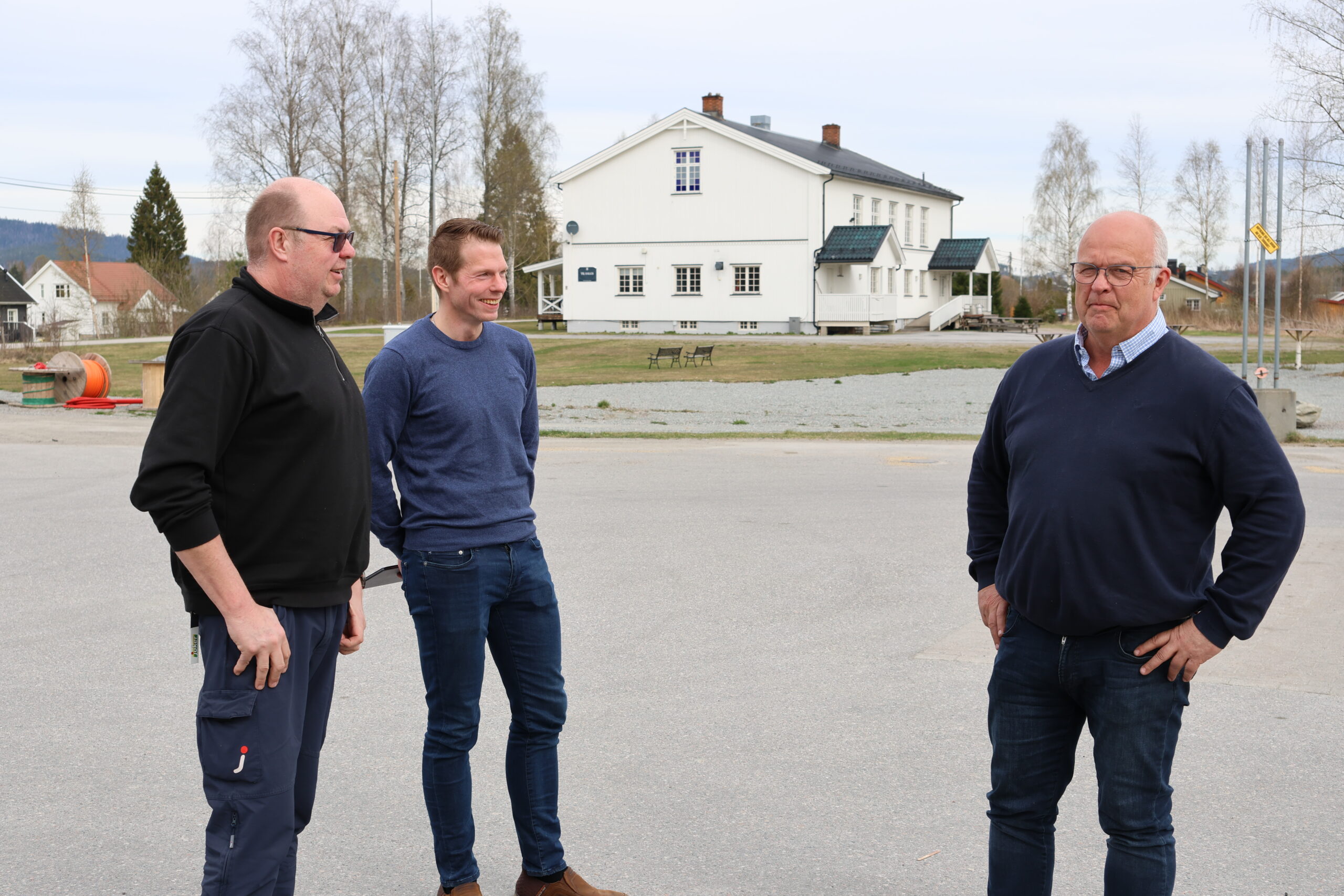 2-4. juli vil plassen mellom Joker Brandval og Bøndernes hus på Brandval være forandret til et stort festivalområde med flere tusen besøkende. Lars Bråten, Ole Kenneth Olsen og Arild Nylend ser frem i mot festival.