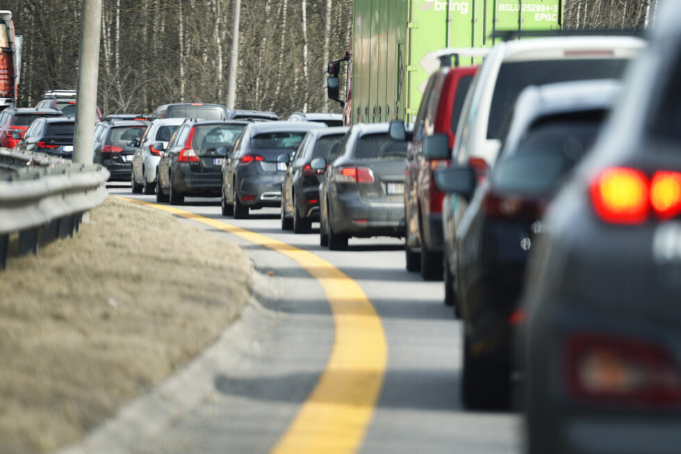 Statens vegvesen oppfordrer trafikanter til å ta det med ro i trafikken i forbindelse med de store utfartsdagene som nærmer seg.
