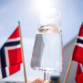 Undersøkelse viser også blant annet at 49 prosent av barn og unge har sett fulle voksne på 17. mai.