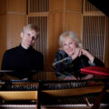Håvard Gimse og Lise Fjeldstad åpner festivalen "De Små Scener" torsdag 4.juni med konsert i Vinger kirke. Konserten er et samarbeid med konsertserien "Klang under kuppelen" og Pianoforte.