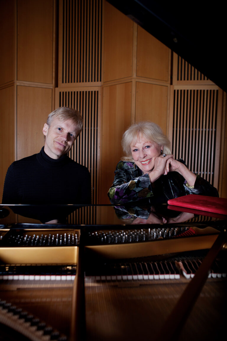 Håvard Gimse og Lise Fjeldstad åpner festivalen 