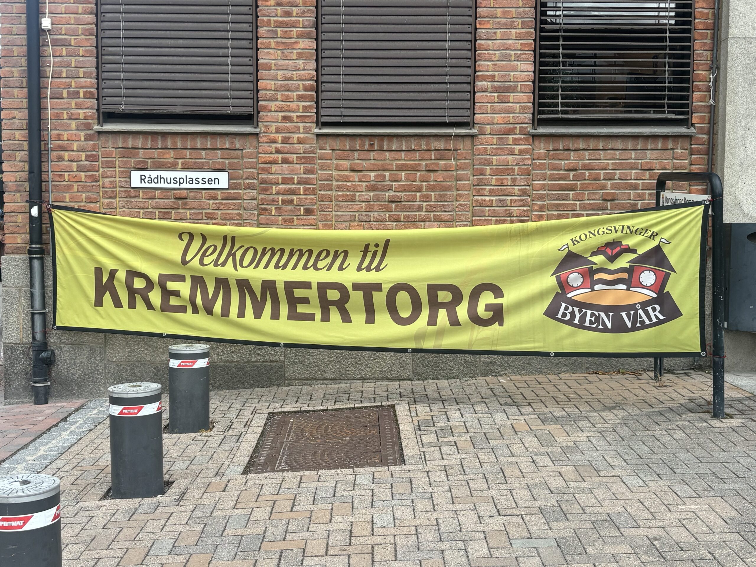 Årets første kremmertorg går av stabelen førstkommende lørdag på rådhusplassen.