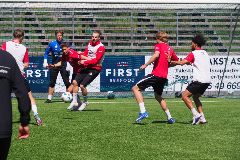 Tenningsnivået var høyt på siste trening før kampen mot Åsane.