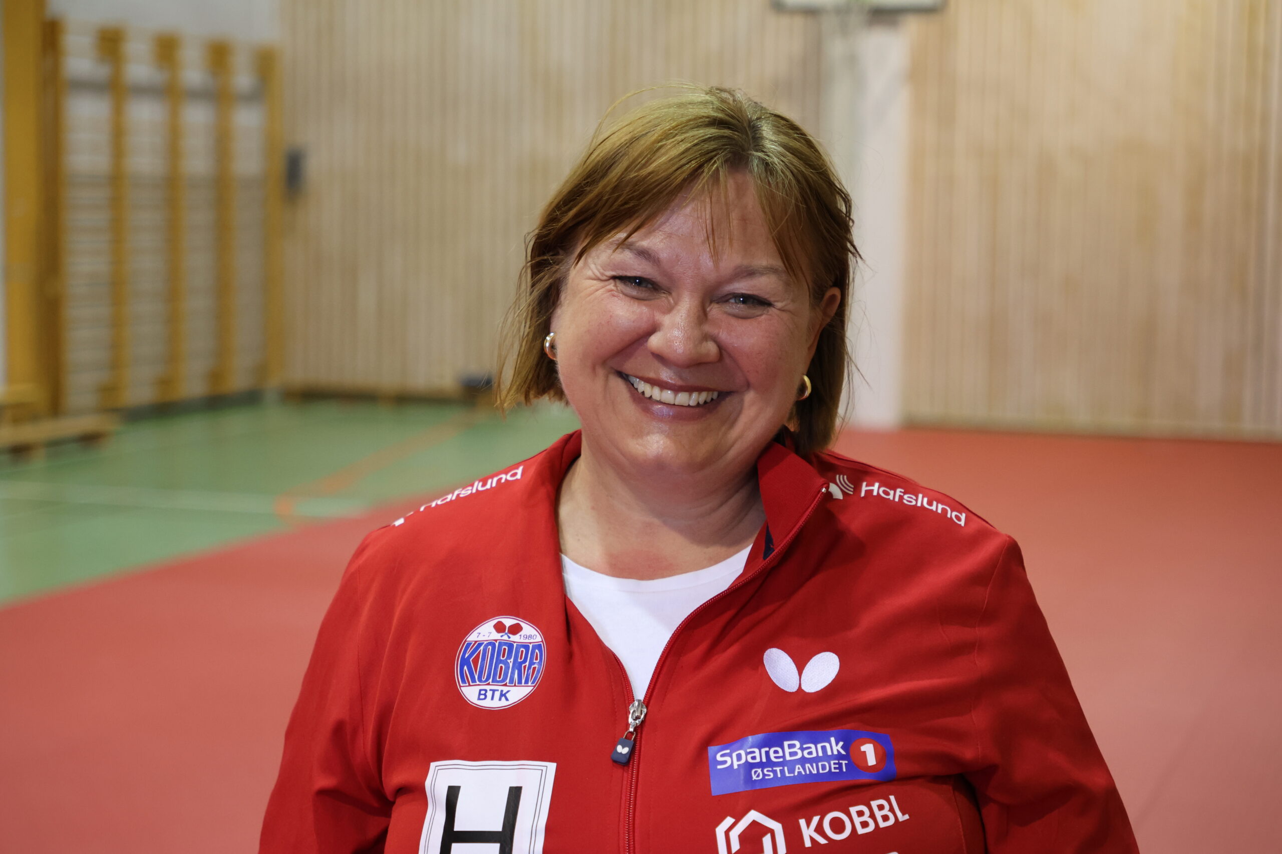 Anne Haug er leder i KOBRA. Hun er kjempeforn&oslash;yd med resultatene fra klubbens f&oslash;rste sesong i Stiga-ligaen p&aring; mange &aring;r.